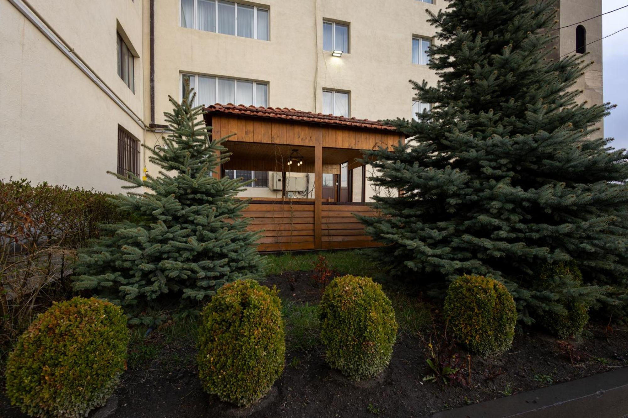 Gyumri Hotel Exterior photo
