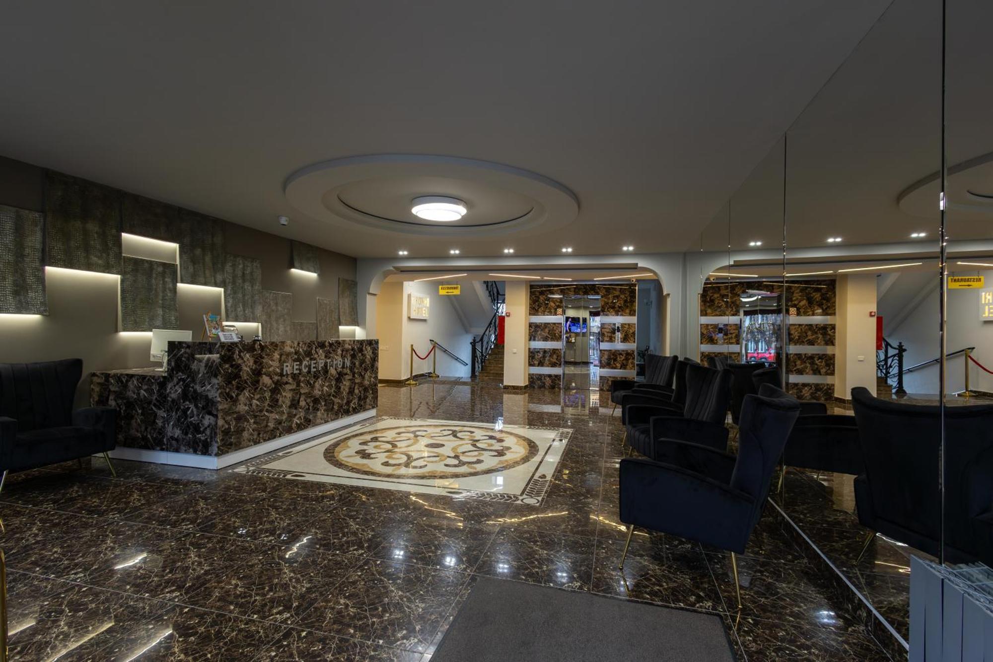Gyumri Hotel Exterior photo
